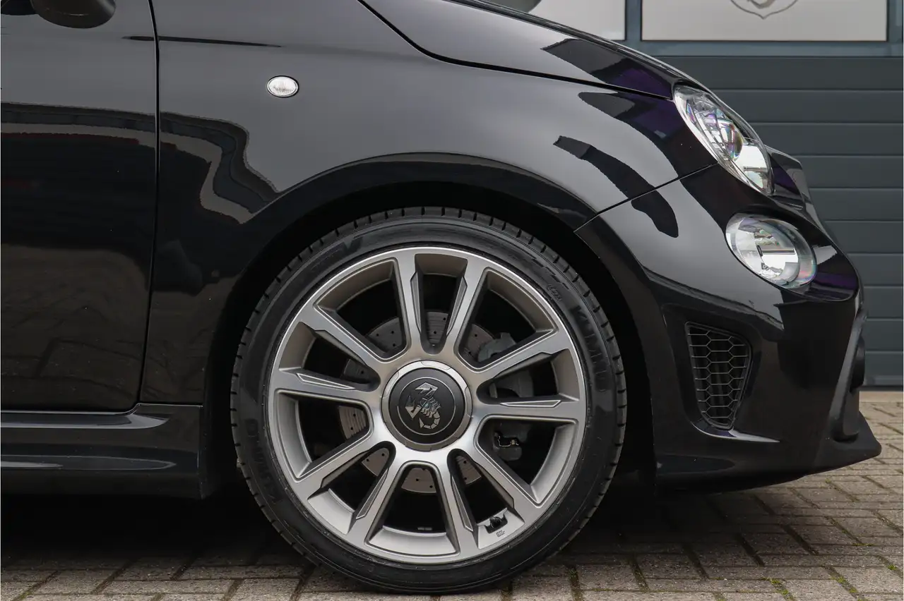 Abarth 595C 2022 — фото 33