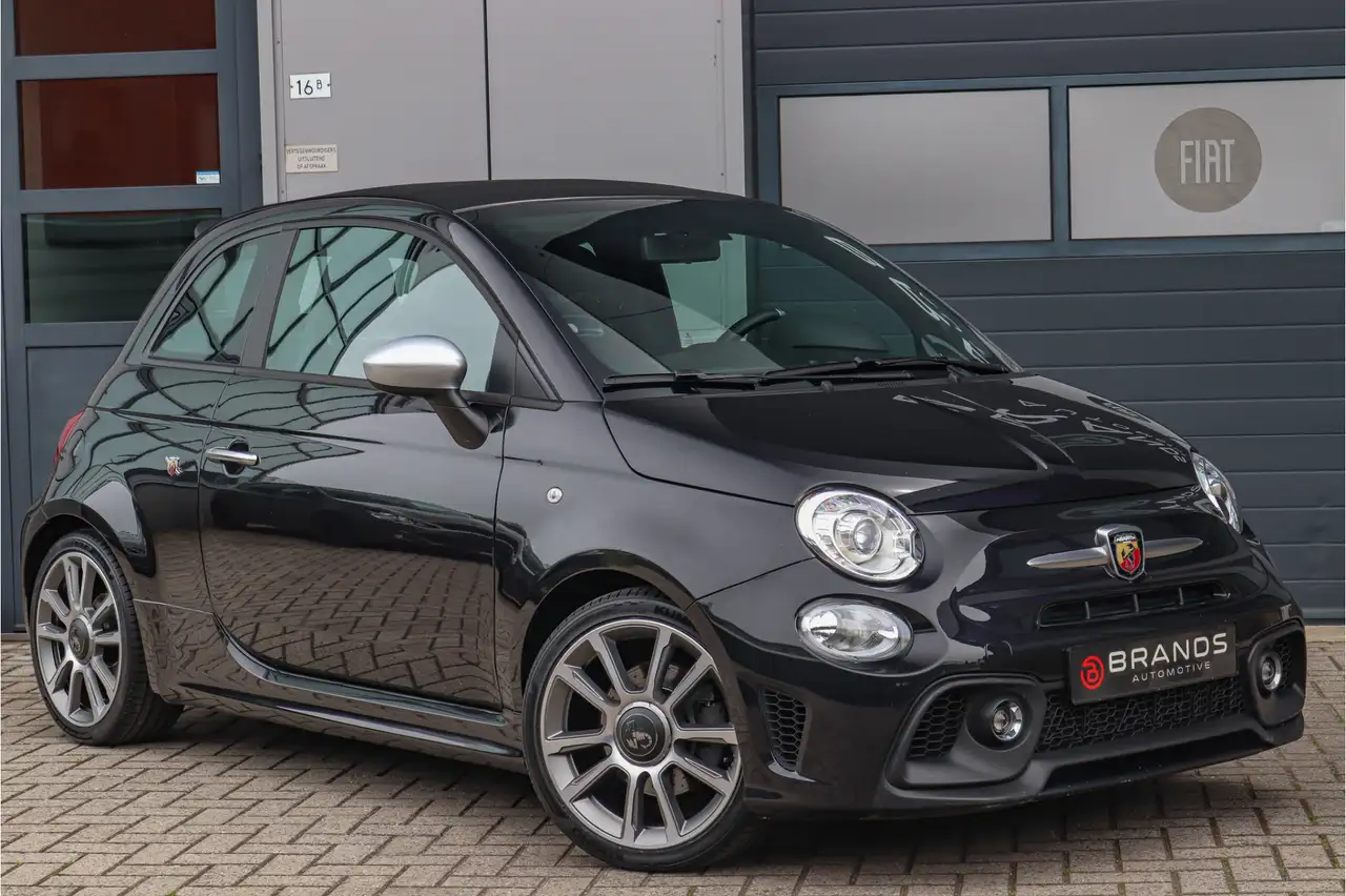 Abarth 595C 2022 — фото 8