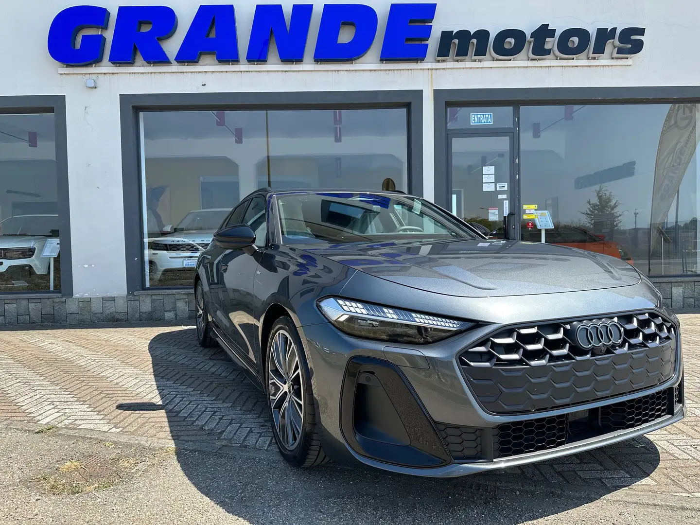 Audi A5 Audi A5 Avant S line edition TDI 204 Cv MHEV Grijs - 1