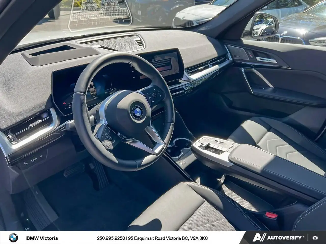 BMW X1 photo BMW X1