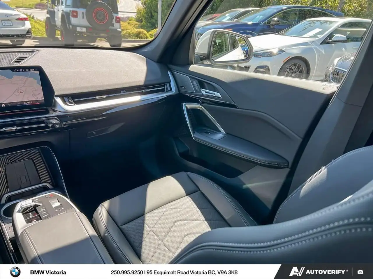 BMW X1 photo BMW X1