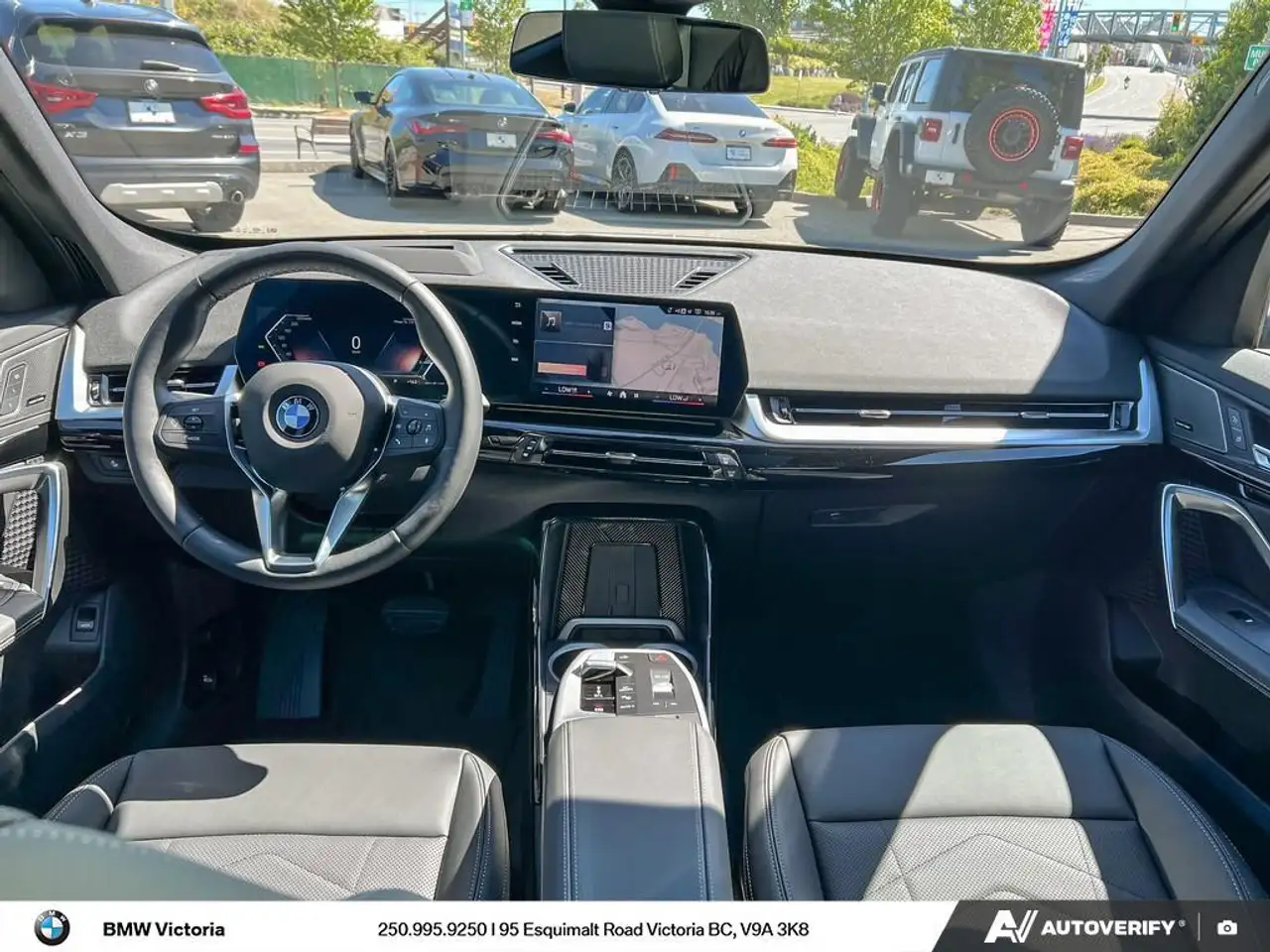BMW X1 photo BMW X1