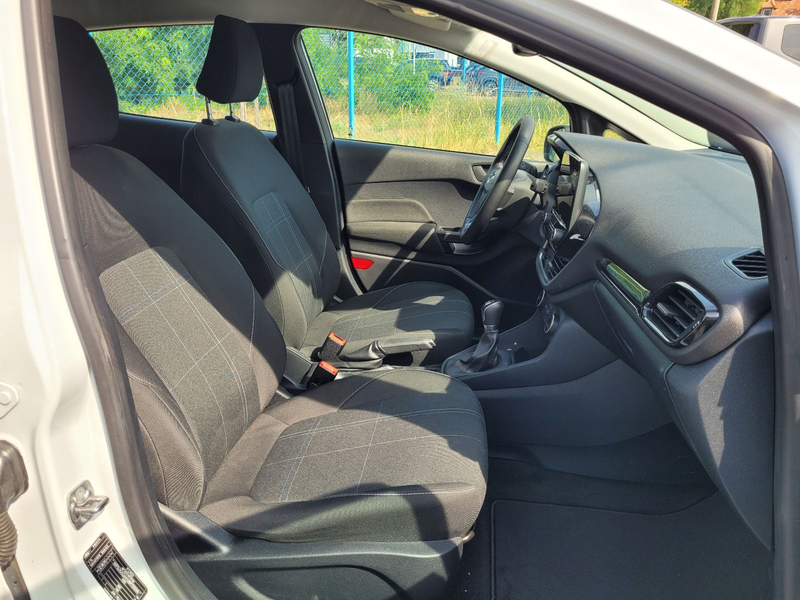 Ford Fiesta Trend, SHZ — photo 15