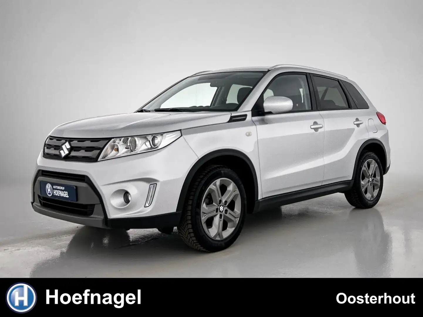 Suzuki Vitara 1.6 Exclusive | Cruise Control | Navigatie | Clima Grijs - 1