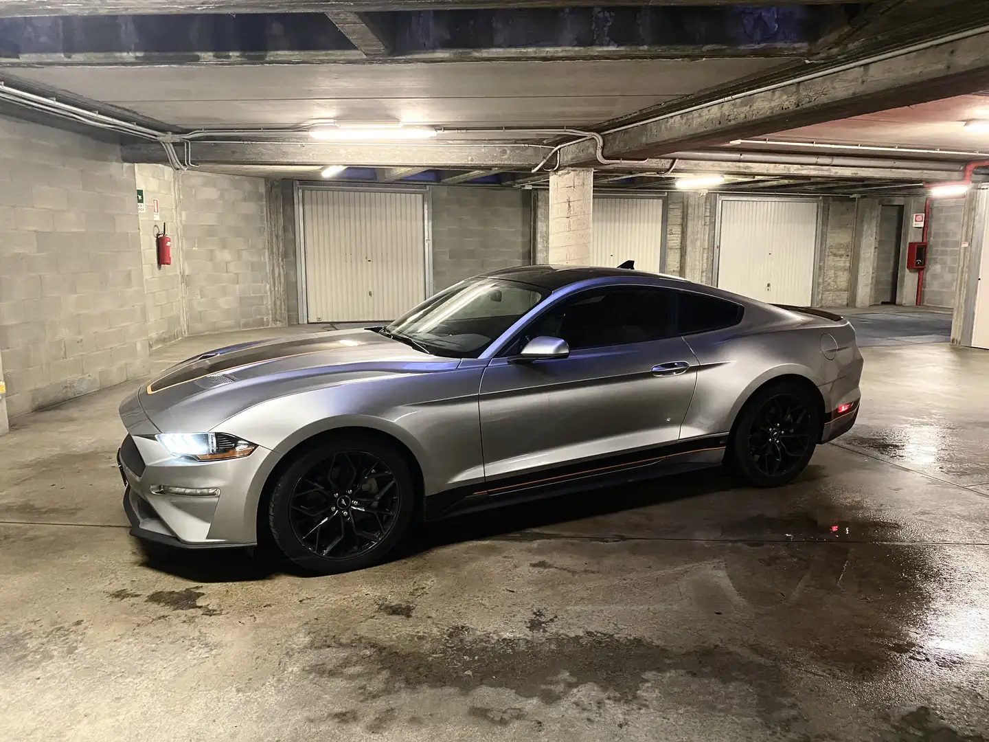 Ford Mustang Fastback 2.3 ecoboost 317cv auto - 2