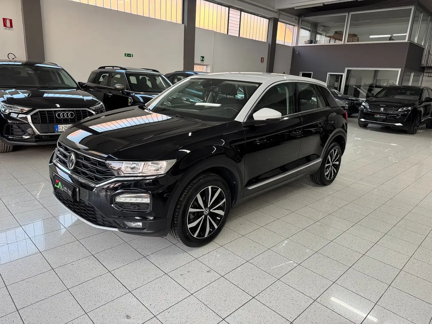 Volkswagen T-Roc 1.0tsi Style 115cv BICOLOR TELECAMERA SUPER BELLA Nero - 1