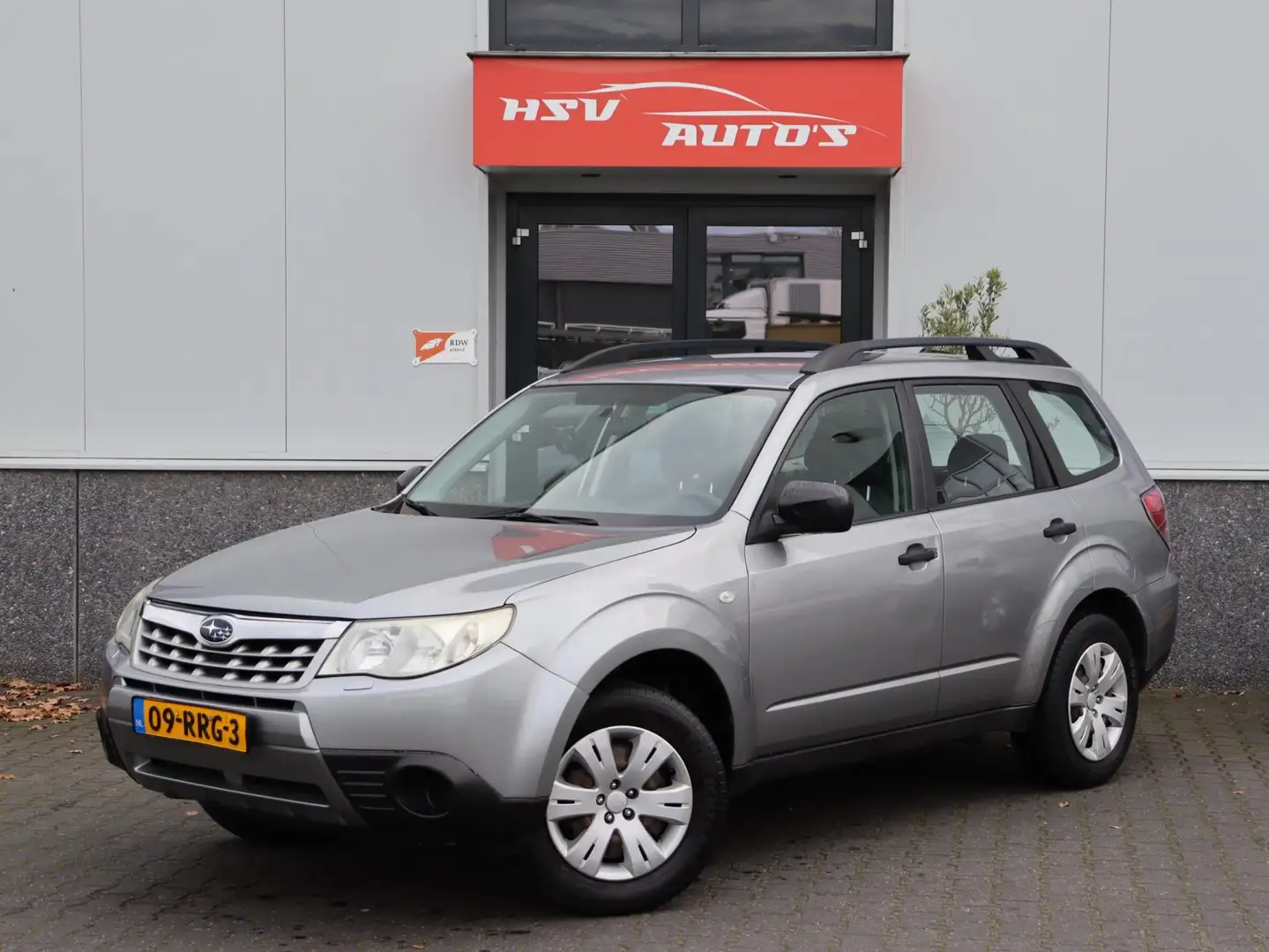 Subaru Forester 2.0 X Intro airco cruise org NL Grijs - 1