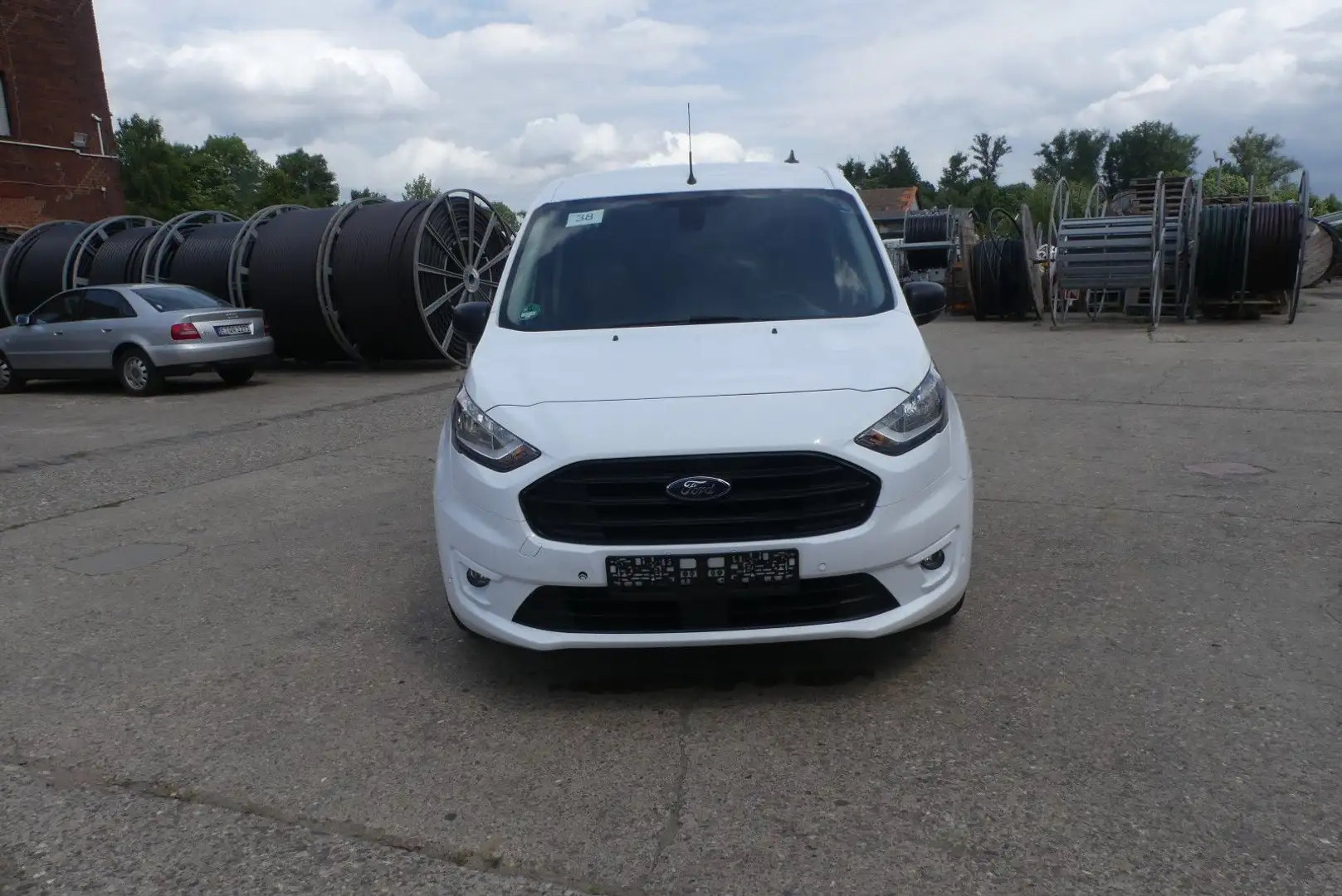 Ford Transit Connect 1.5 L1H1 Trend*Klima*PDC*ECO*1,H Biały - 2