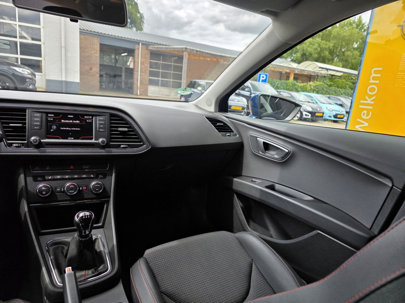 SEAT Leon ST 1.4 TSI FR Business / DCC / CRUISE / CLIMA — photo 15