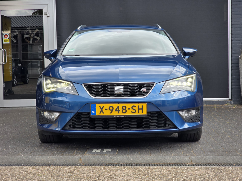SEAT Leon ST 1.4 TSI FR Business / DCC / CRUISE / CLIMA — photo 9