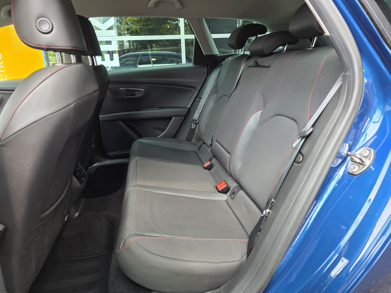 SEAT Leon ST 1.4 TSI FR Business / DCC / CRUISE / CLIMA — photo 12