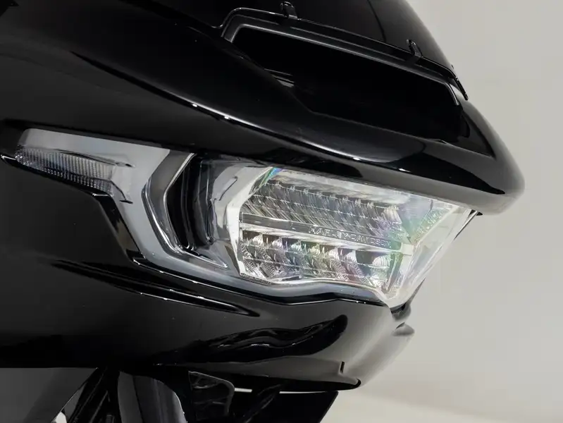 Harley-Davidson Road Glide - foto 8