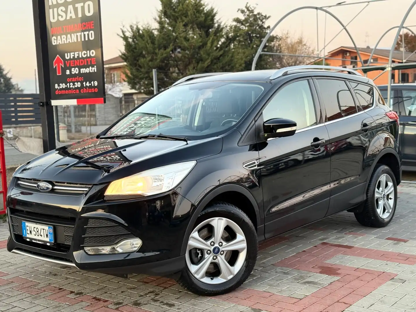 Ford Kuga Kuga 2.0 TDCI 115 CV 2WD Titanium Nero - 2