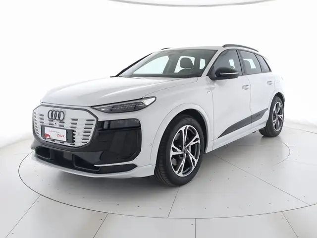 Audi Q6 e-tron 326CV Performance S line Edition