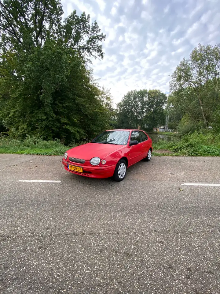 Toyota Corolla 1.3-16V Terra, foto 2