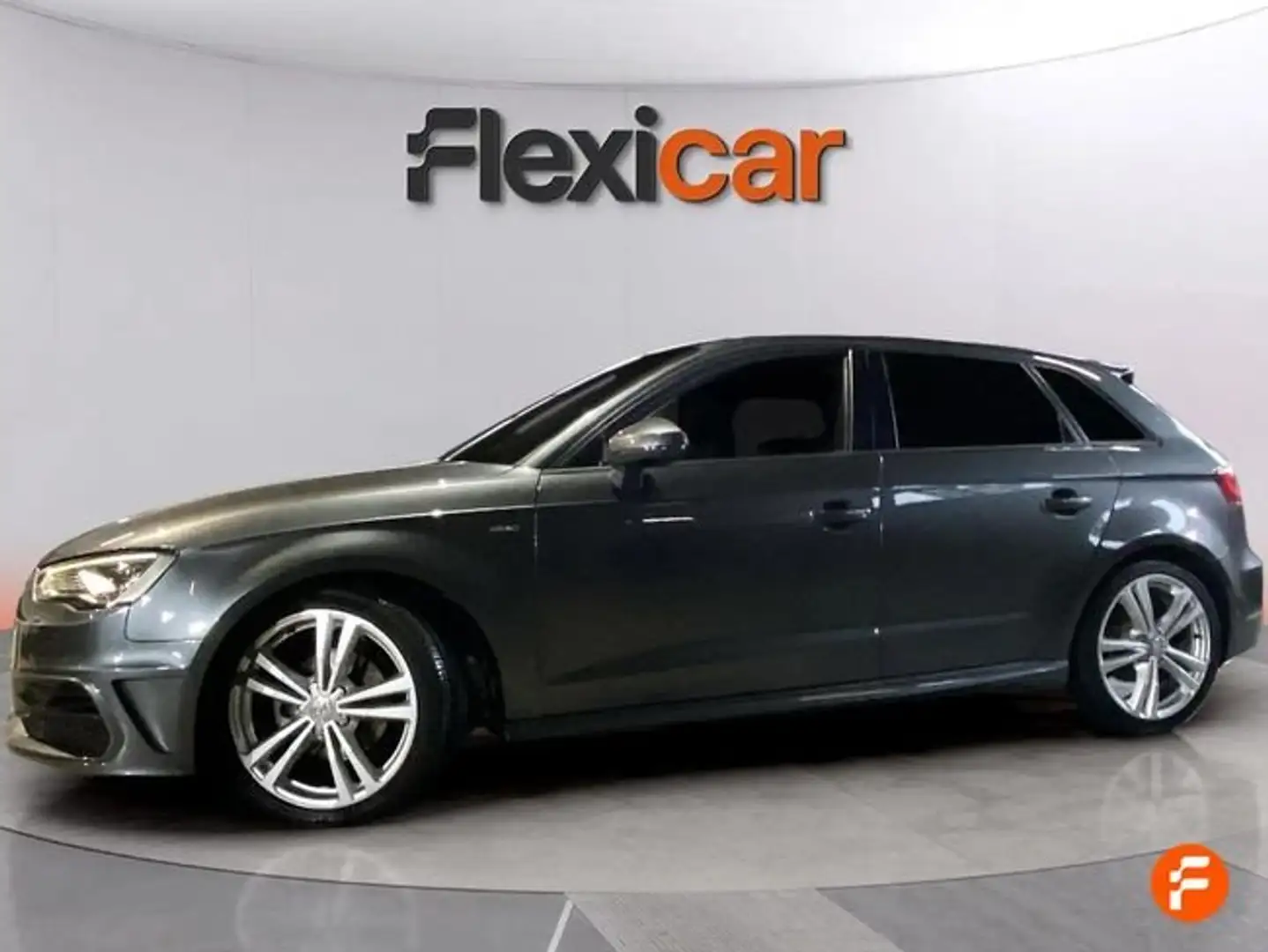 Audi A3 Sportback 2.0TDI S Line Edition 110kW Gris - 2