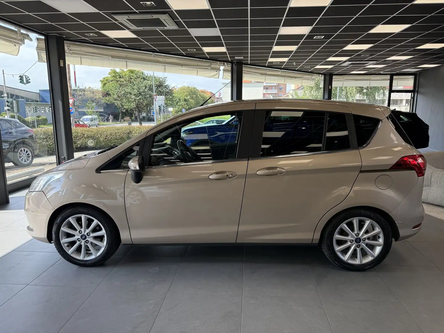 Ford B-Max B-Max 1.4 90 CV GPL Titanium Beige - 2