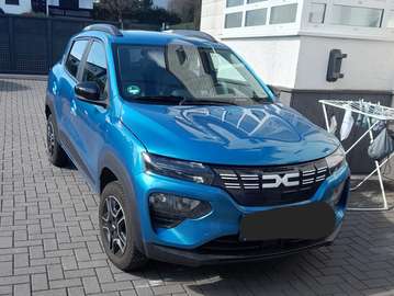 Spring ESSENTIAL CCS Klima Navi Freisprechanlage