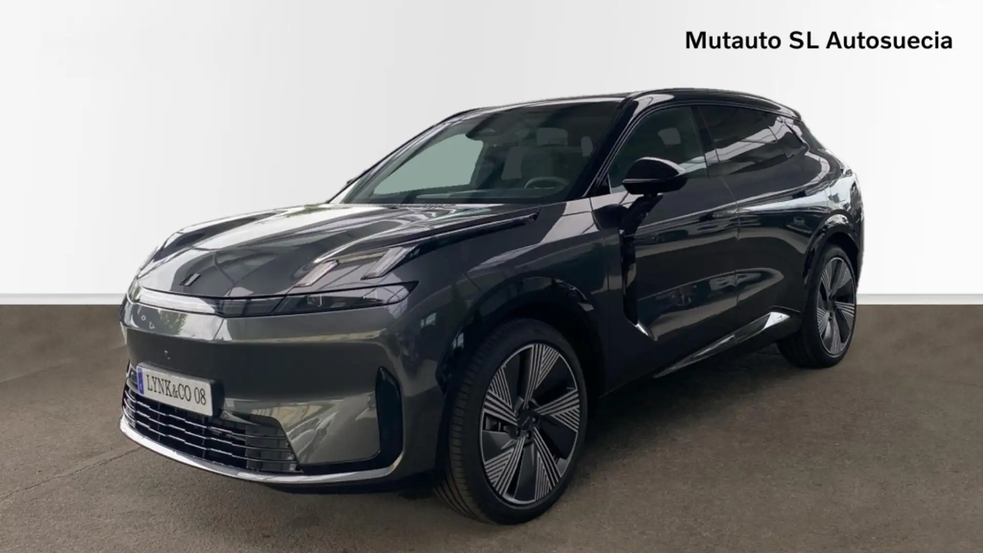 Lynk & Co 08 1.5 PHEV More Gris - 1