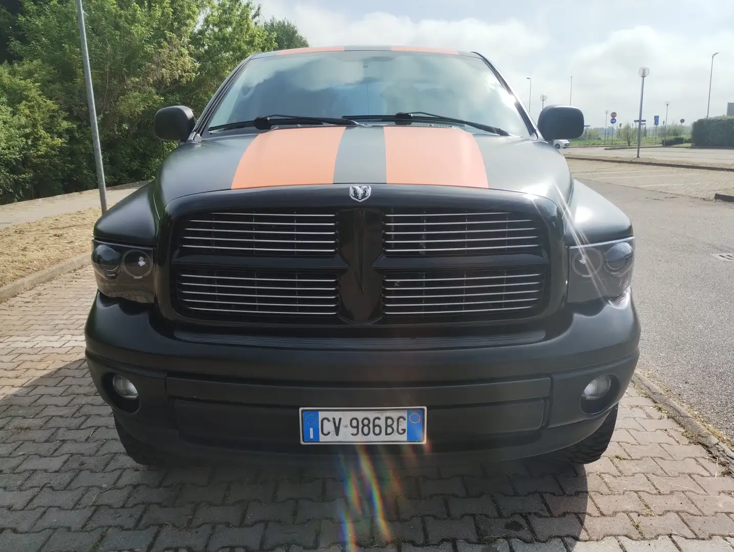 Dodge RAM 5.7 HEMI GPL 6 posti Nero - 1