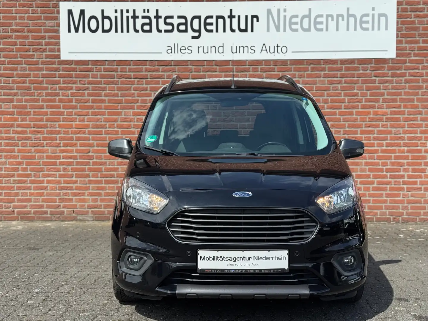 Ford Tourneo Courier Tourneo Courier Diesel 1.5 TDCi Sport Navi*PDC*SHZ Schwarz - 2