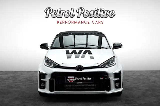 Toyota Yaris view 8