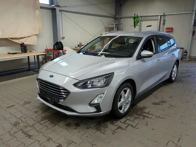 Ford Focus Titanium AHK*Kamera*LED*LM*Winterpaket