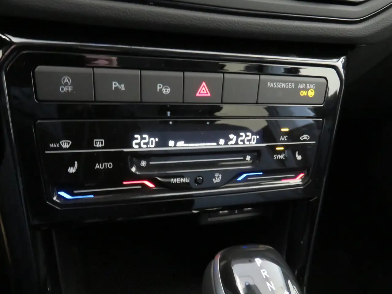 Volkswagen T-Cross Friends TSI DSG 10