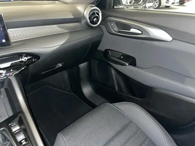 Alfa Romeo Tonale view 9