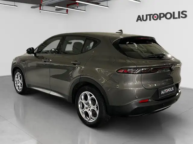 Alfa Romeo Tonale view 13