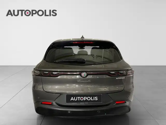 Alfa Romeo Tonale view 15
