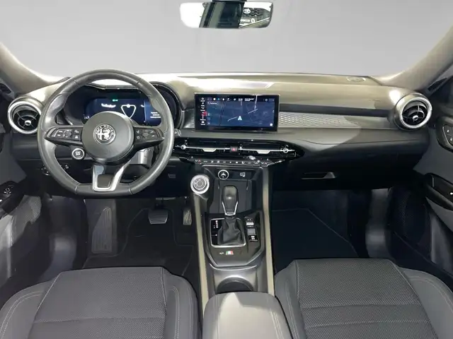 Alfa Romeo Tonale view 5