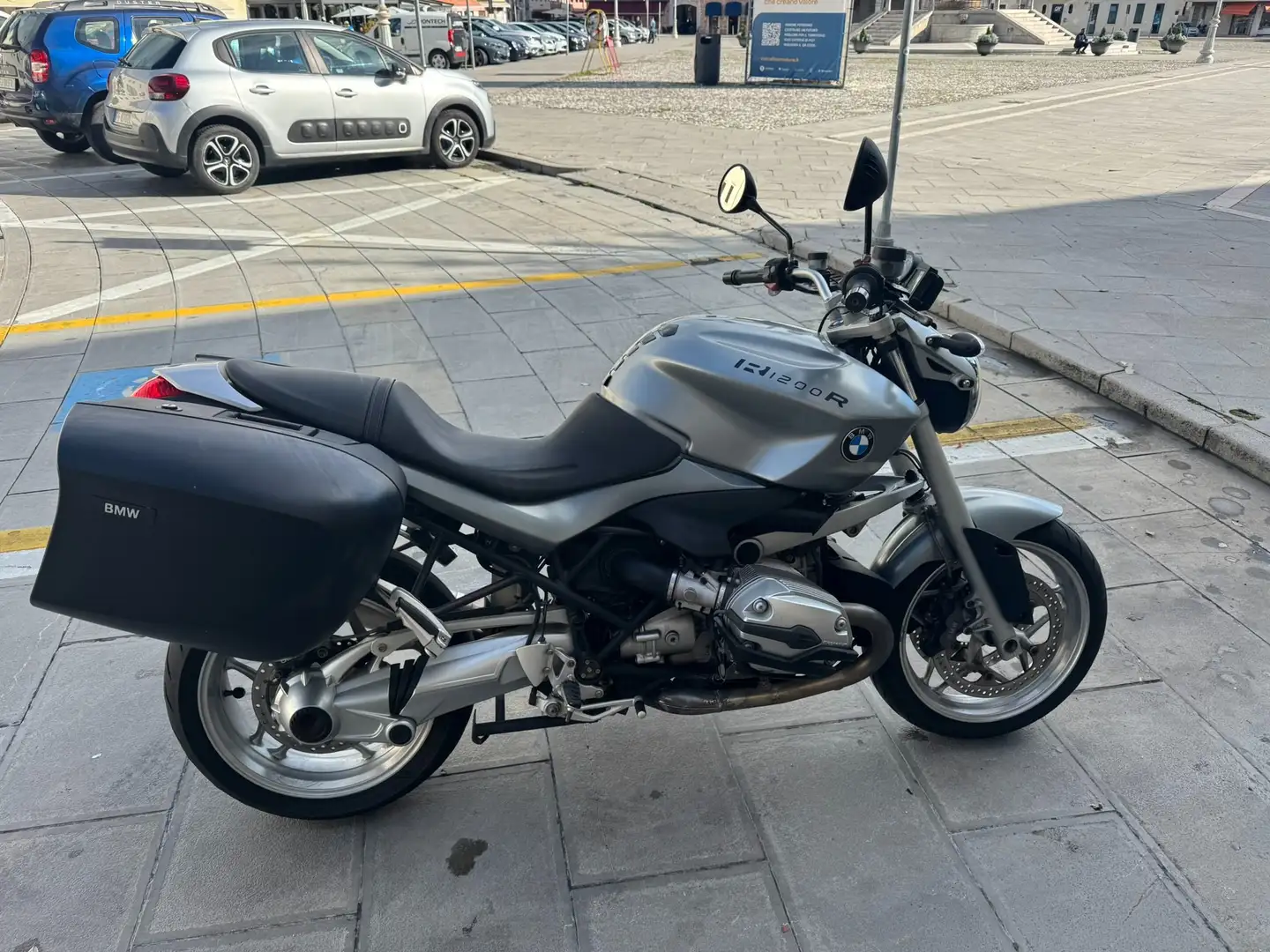 BMW R 1200 R Grigio - 2
