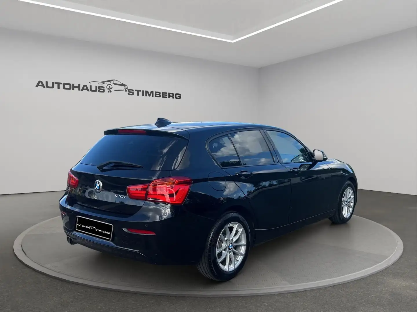 BMW 120 i Advantage Shadow*NAVI*PDC*SHZ*TEMPOMAT* Schwarz - 2