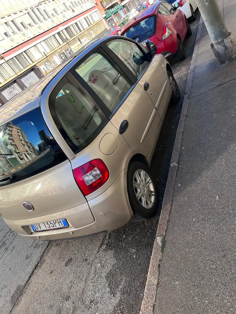 Fiat Multipla 1.6 16v natural power Emotion Arany - 2