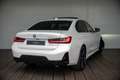 BMW 320 3 Serie Sedan 320e | M Sportpakket | Travel Pack | Weiß - thumbnail 2