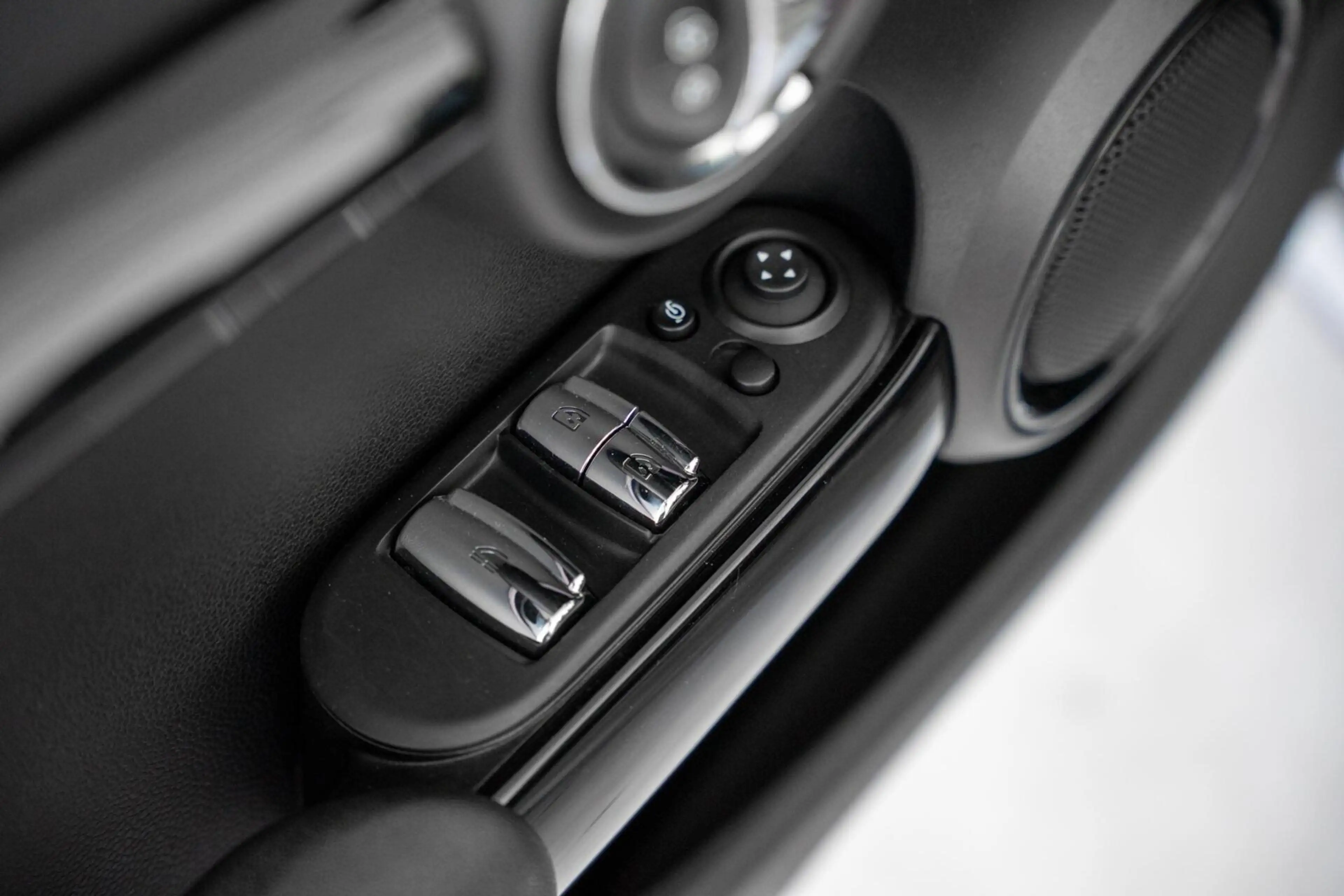 MINI Cooper S Cabrio 2.0 John Cooper Works / Headup / Harman Kardon / C — photo 30