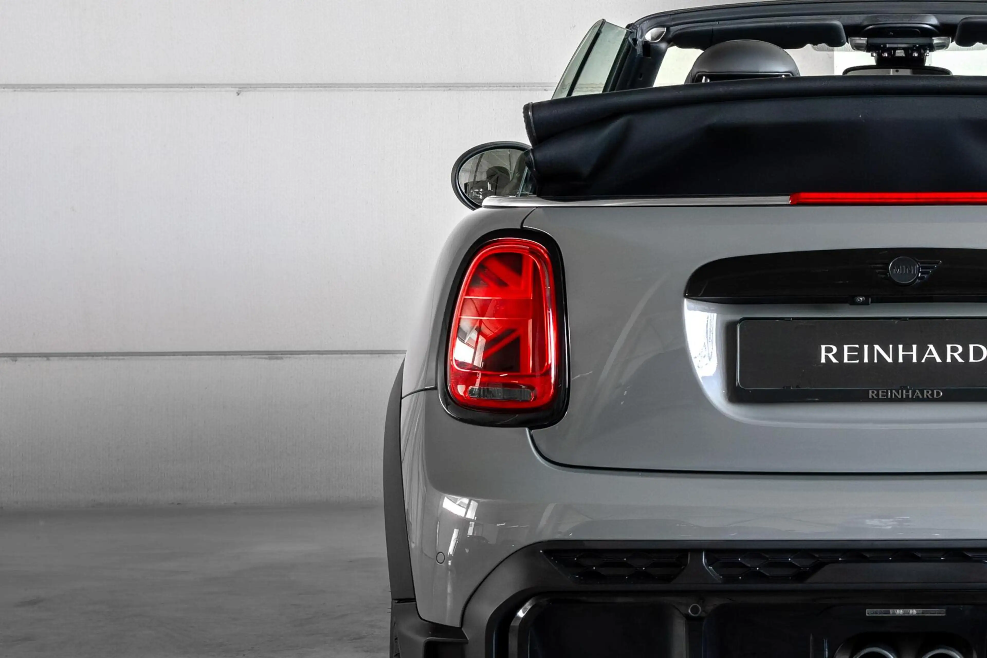 MINI Cooper S Cabrio 2.0 John Cooper Works / Headup / Harman Kardon / C — photo 9