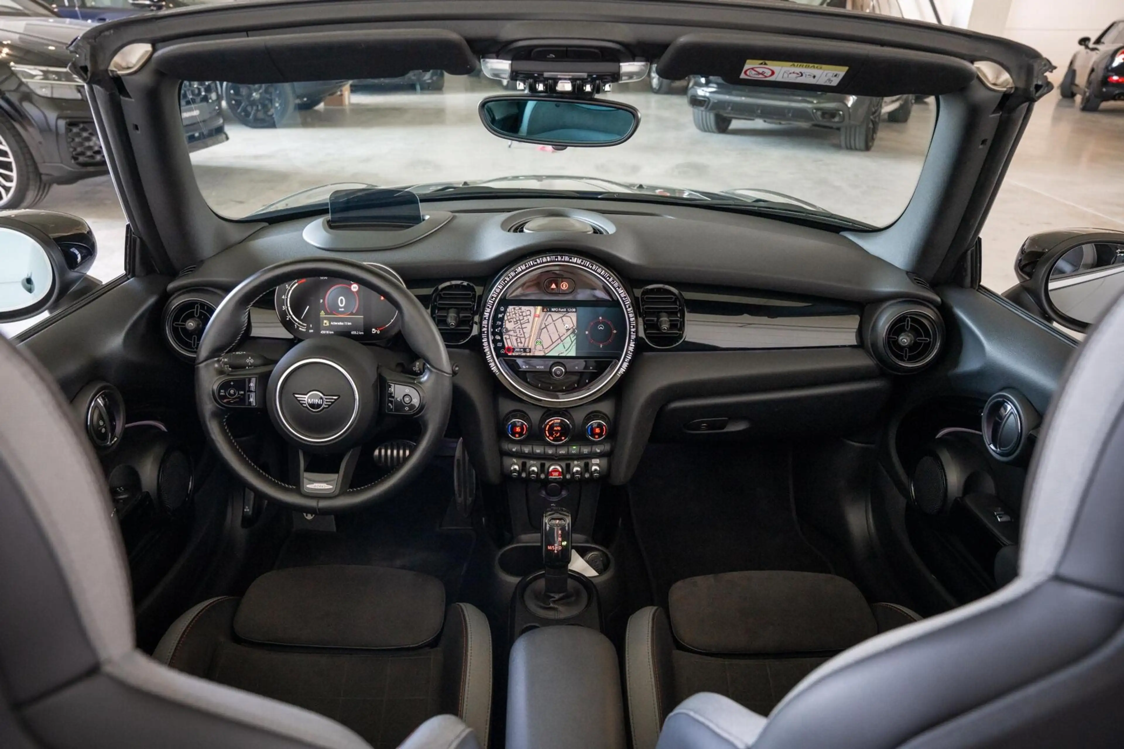 MINI Cooper S Cabrio 2.0 John Cooper Works / Headup / Harman Kardon / C — photo 17
