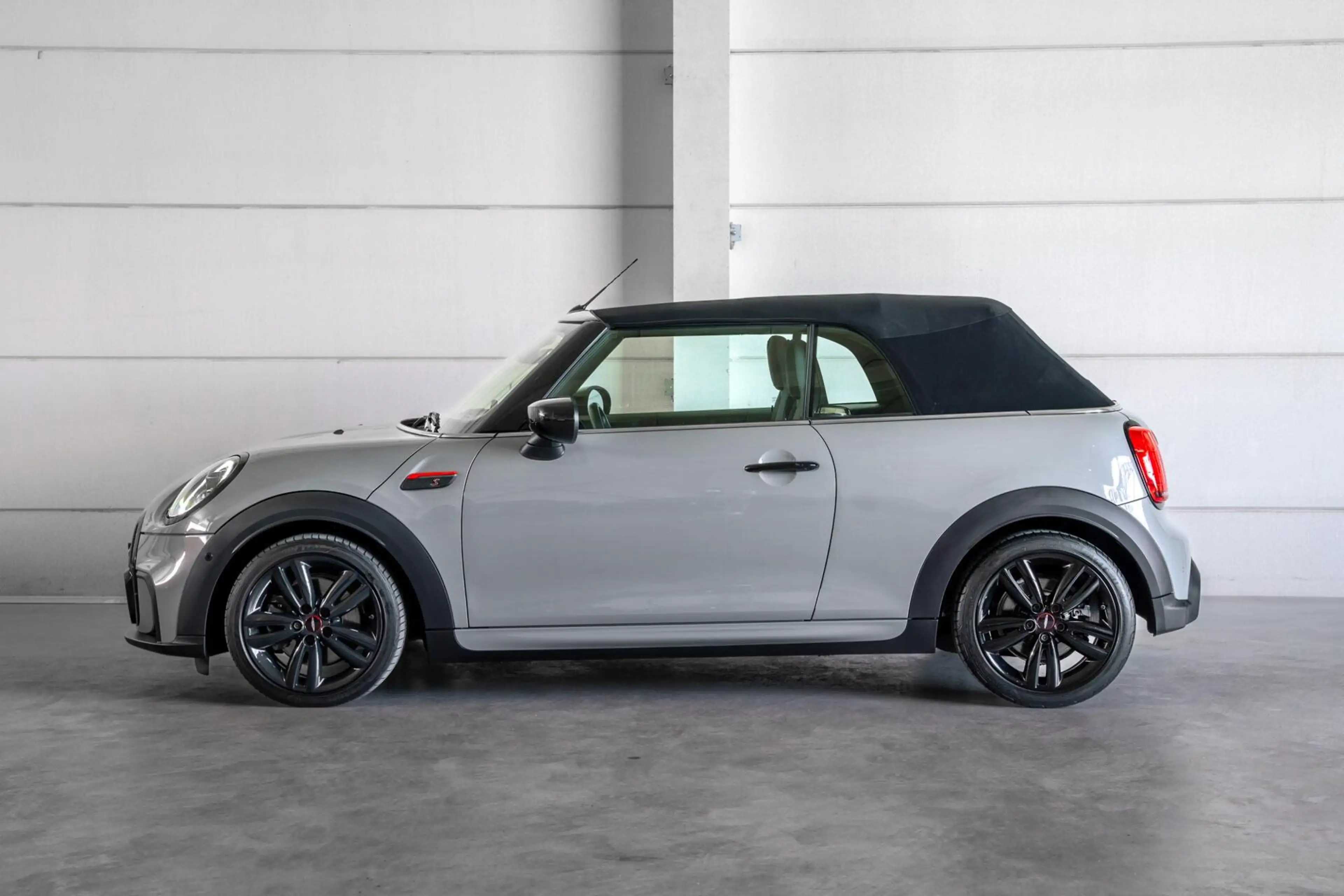 MINI Cooper S Cabrio 2.0 John Cooper Works / Headup / Harman Kardon / C — photo 6