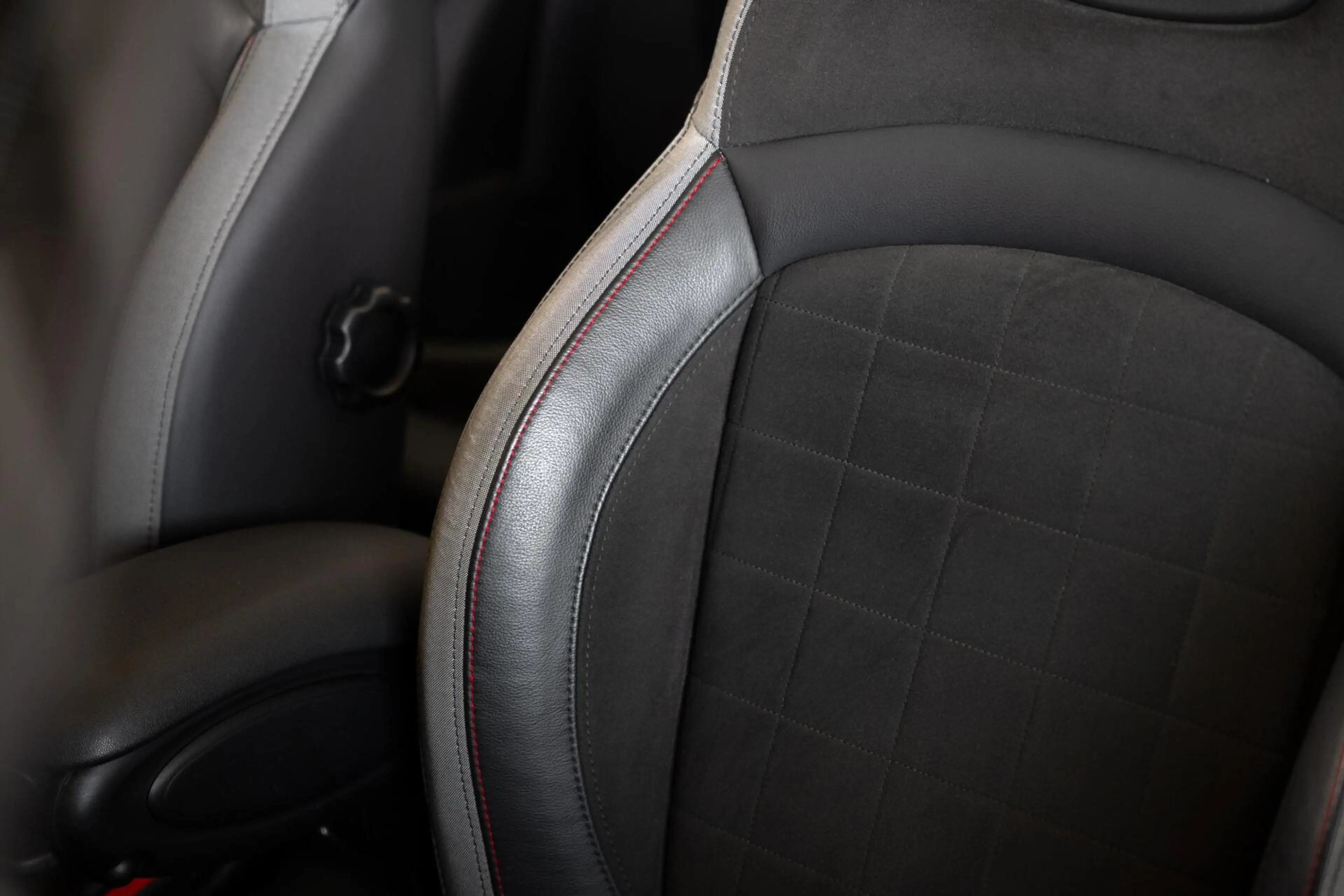 MINI Cooper S Cabrio 2.0 John Cooper Works / Headup / Harman Kardon / C — photo 13
