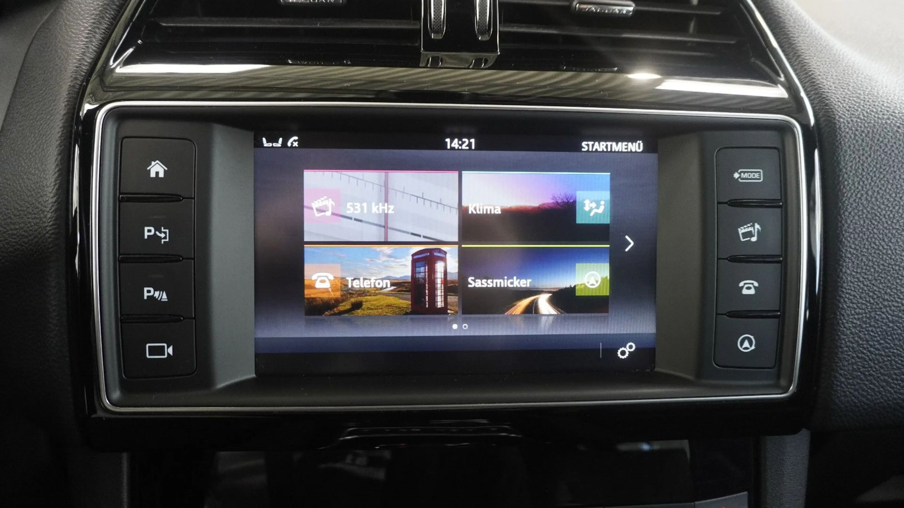 Jaguar F-Pace Prestige AWD*MERIDIAN*NAVI*KAM* — photo 13
