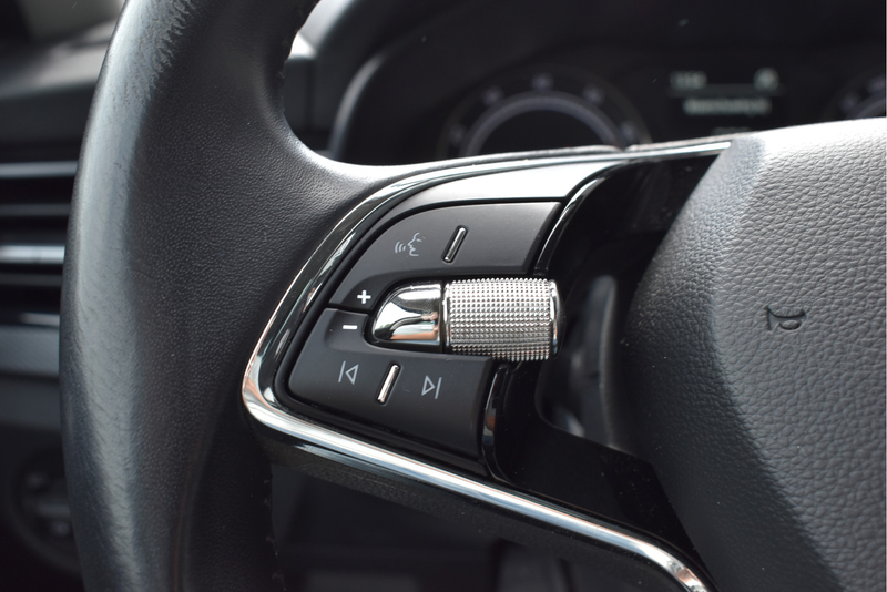 Skoda Scala 1.0 TSI Ambition Carplay, Climate control, Cruise — photo 15