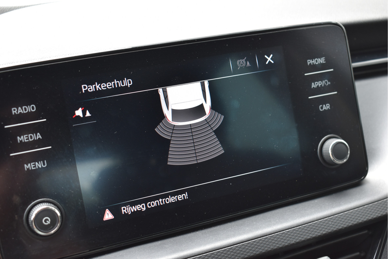 Skoda Scala 1.0 TSI Ambition Carplay, Climate control, Cruise — photo 20