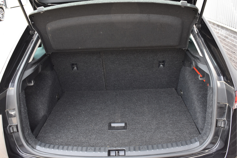 Skoda Scala 1.0 TSI Ambition Carplay, Climate control, Cruise — photo 27