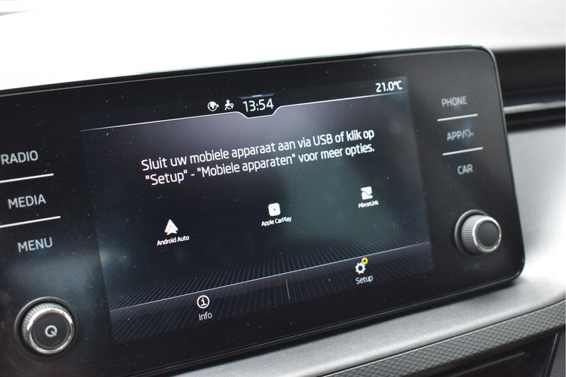 Skoda Scala 1.0 TSI Ambition Carplay, Climate control, Cruise — photo 13
