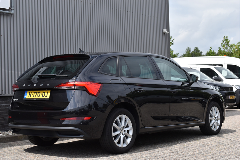 Skoda Scala 1.0 TSI Ambition Carplay, Climate control, Cruise — photo 12
