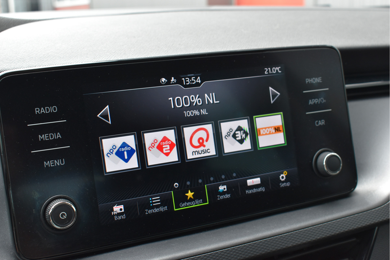 Skoda Scala 1.0 TSI Ambition Carplay, Climate control, Cruise — photo 21
