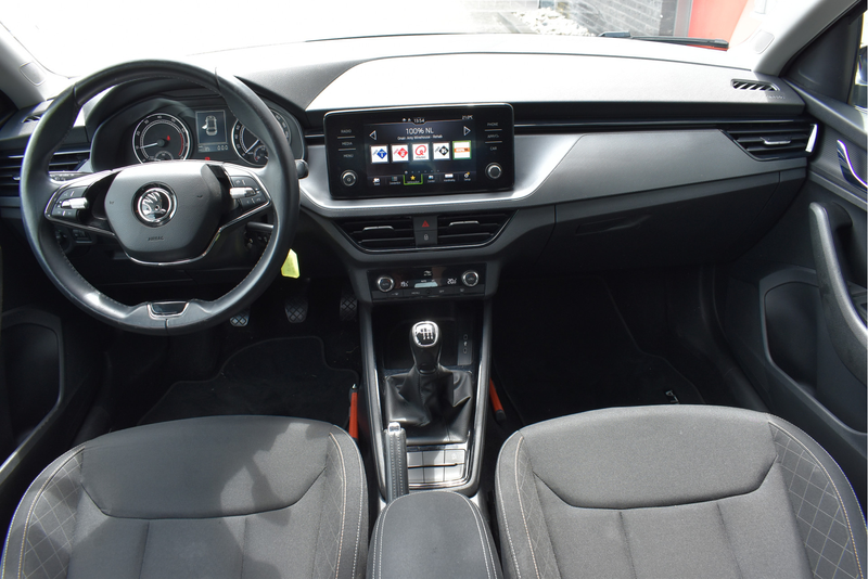 Skoda Scala 1.0 TSI Ambition Carplay, Climate control, Cruise — photo 3
