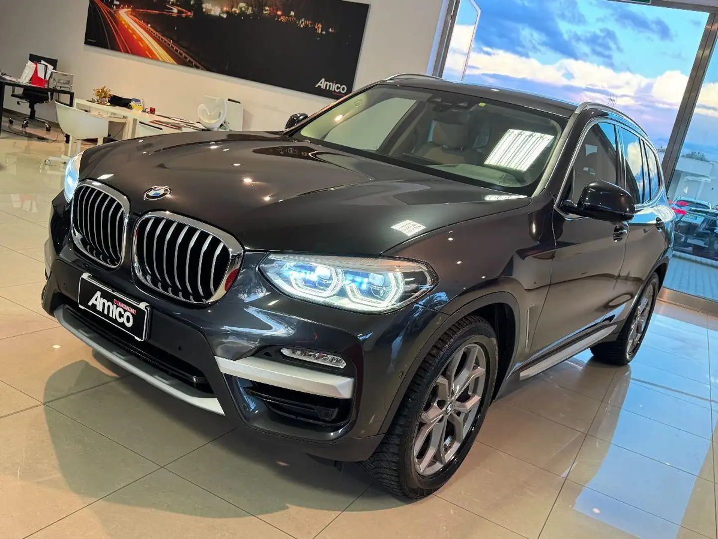 BMW X3 xDrive20d xLine Pelle Chiara Luci ambient Gris - 1